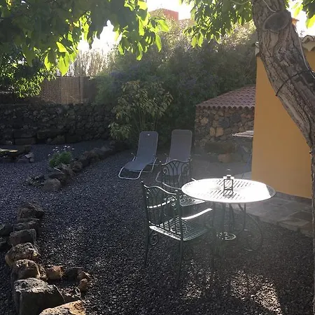Casa Gusber 2 * La Rosa